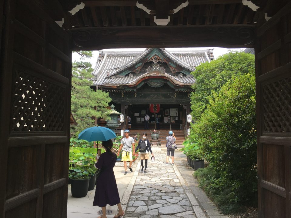 革堂 行願寺 山門