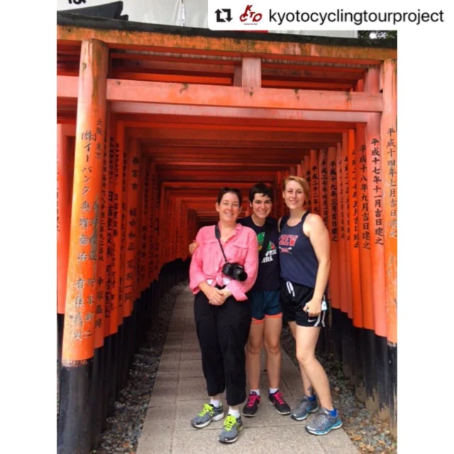 >>>20 August 2015
Happy family time at world famous Fushimi Inari Shrine!
If you have the time and the energy, your guide will lead you on a 4km tour along the trails🚲⭐︎⭐︎⭐︎
伏見稲荷と三十三間堂ツアーでは、約4kmの稲荷山一周ハイクを組み込むこともできますよー
・
・
・
・
・
・
・
・
・
・
#kyoto #kyototravel #sightseeing #popularplace #familytime #familytimeisthebest #familytrip #cycling #cyclingtour #guidedtour #trail #torii #redgate #happyfamily 
#京都 #京都観光 #京都旅行 #京都サイクリング #伏見稲荷大社 #千本鳥居 #家族旅行 #家族でサイクリング #サイクリングツアー #ガイド付きツアー