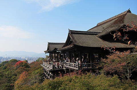 Higashiyama, Kyoto is the stage of Kiyomizu at Otowa Kiyomizu Temple